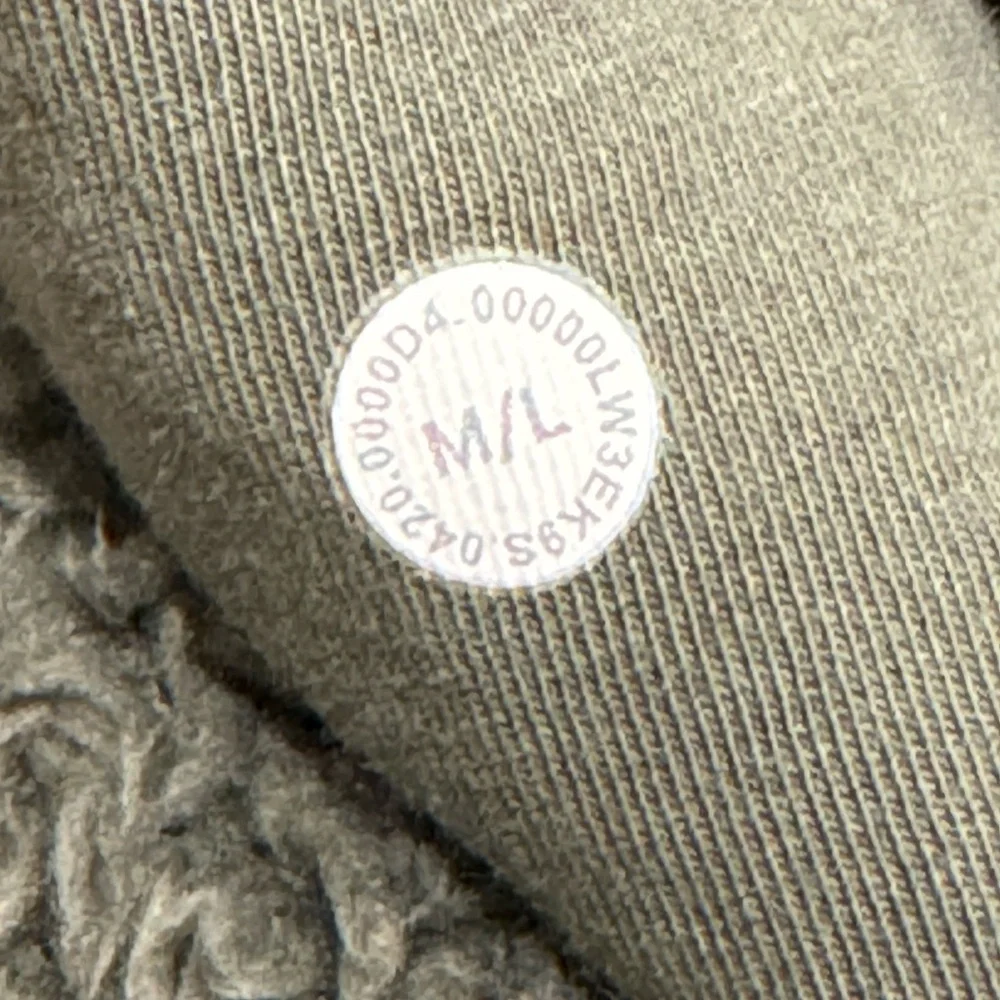 Lululemon Restore Warm Sherpa Pullover, Dark Green Size M/L